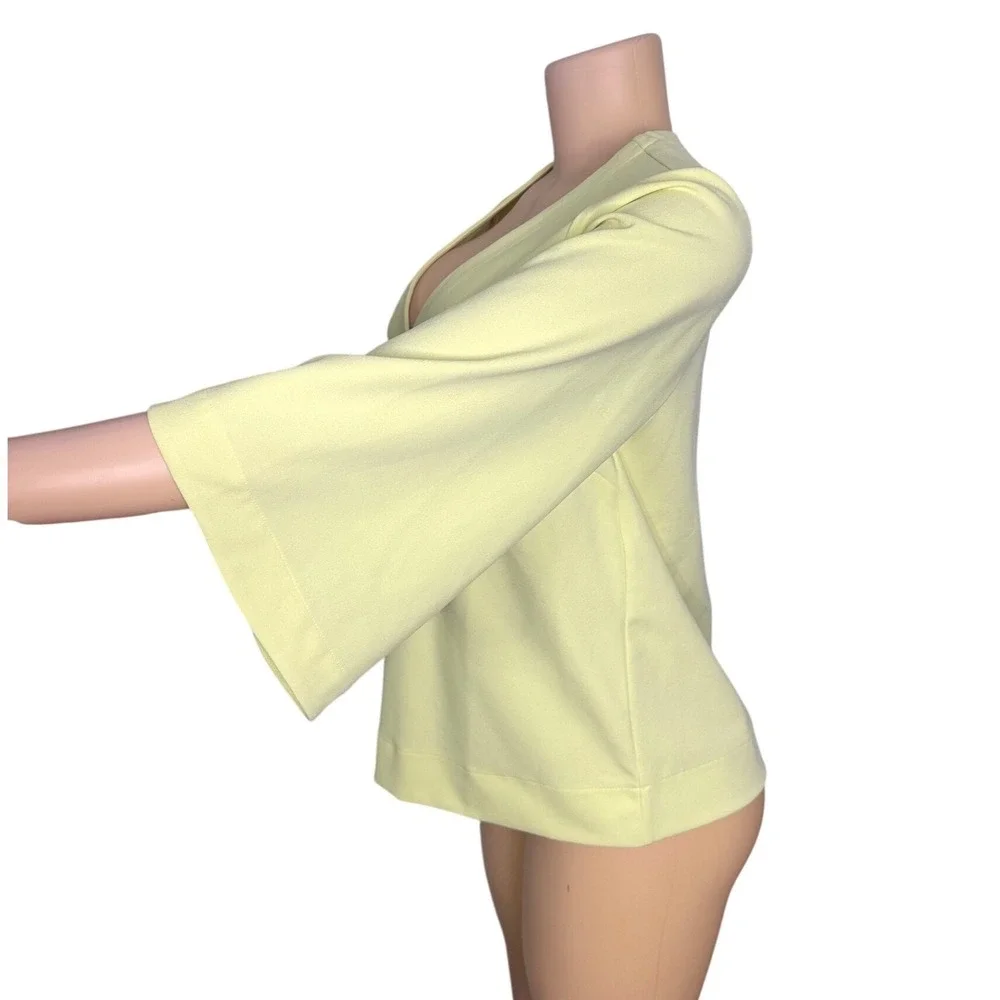 Ann Taylor Women's V-Neck 3/4 Bell Sleeve Blouse Size Small‎ Yellow NWT - Picture 4 of 11